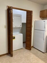 258 Blue Prince Rd, Unit 201 in Bluefield, WV - Building Photo - Building Photo