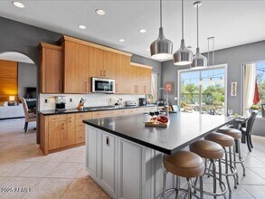 5447 E Ron Rico Rd in Cave Creek, AZ - Building Photo - Building Photo