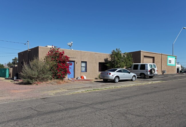 7 Apartments & Industrial Bldg in Tucson, AZ - Building Photo - Building Photo