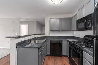 Park at Winterset in Owings Mills, MD - Building Photo - Interior Photo