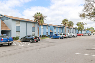 Roselea Apartments in Sanford, FL - Building Photo - Building Photo