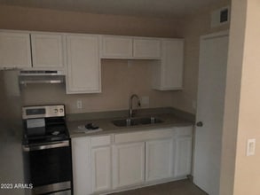 305 N 93rd St in Mesa, AZ - Building Photo - Building Photo