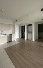 4250 Biscayne Blvd, Unit 1212 in Miami, FL - Foto de edificio - Building Photo