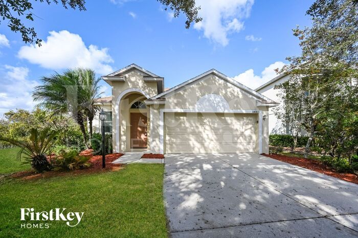 14355 Gnatcatcher Terrace in Lakewood Ranch, FL - Building Photo