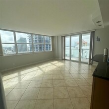 209 N Fort Lauderdale Beach Blvd, Unit 15G in Fort Lauderdale, FL - Foto de edificio - Building Photo