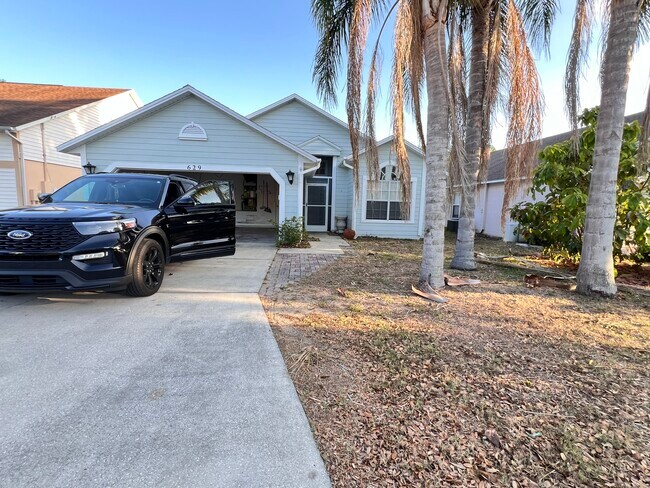 629 Allison Ave in Davenport, FL - Building Photo - Building Photo