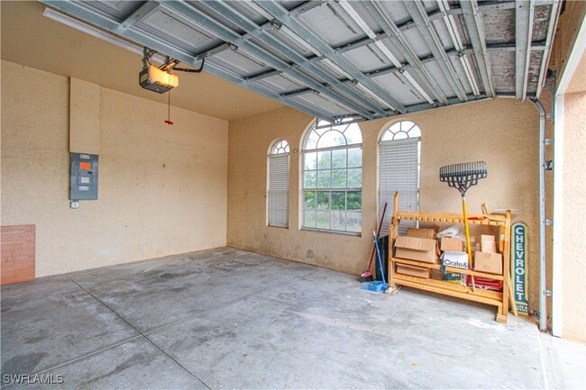 2310 2nd Ave SE in Naples, FL - Building Photo - Building Photo