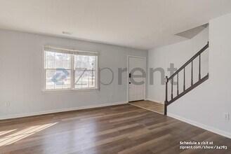 5290 Stonebush Terrace in Stone Mountain, GA - Building Photo - Building Photo