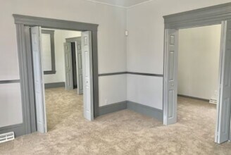 1941 W 77th St in Cleveland, OH - Building Photo - Building Photo