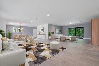 1245 NE 85th St in Miami, FL - Building Photo - Building Photo