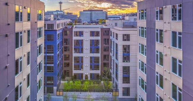 1146 Harrison St in Seattle, WA - Building Photo - Building Photo
