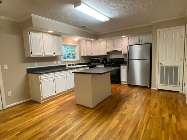 80 Bill Wilkie Dr in Zirconia, NC - Building Photo - Building Photo