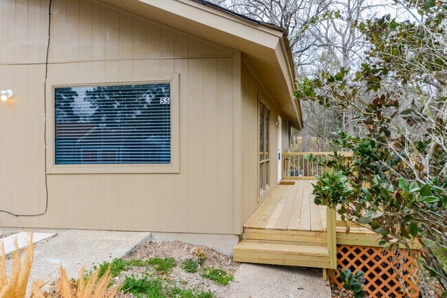 51 Harbour Row Dr in Coldspring, TX - Building Photo - Building Photo