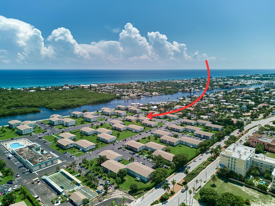 700 Horizon W in Boynton Beach, FL - Building Photo