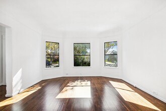 1033 Central Ave in Alameda, CA - Building Photo - Building Photo