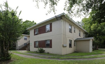 1021-1025 Stonewall St in Jacksonville, FL - Building Photo - Building Photo