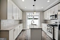 1922 S Lambert St photo'