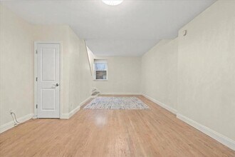 186 Wayne St in Jersey City, NJ - Building Photo - Building Photo