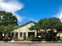 Palisades Park Apartments in Universal City, TX - Building Photo - Building Photo