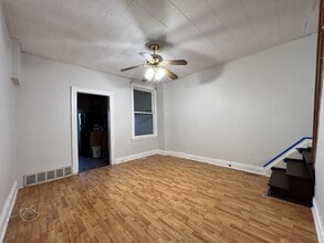 1036 Howard Ave in Windsor, ON - Building Photo - Building Photo
