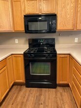 10974 Kentfield Dr in Lebanon, IL - Building Photo - Building Photo