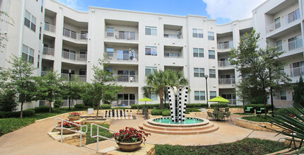 Delante Apartments in Irving, TX - Building Photo - Building Photo