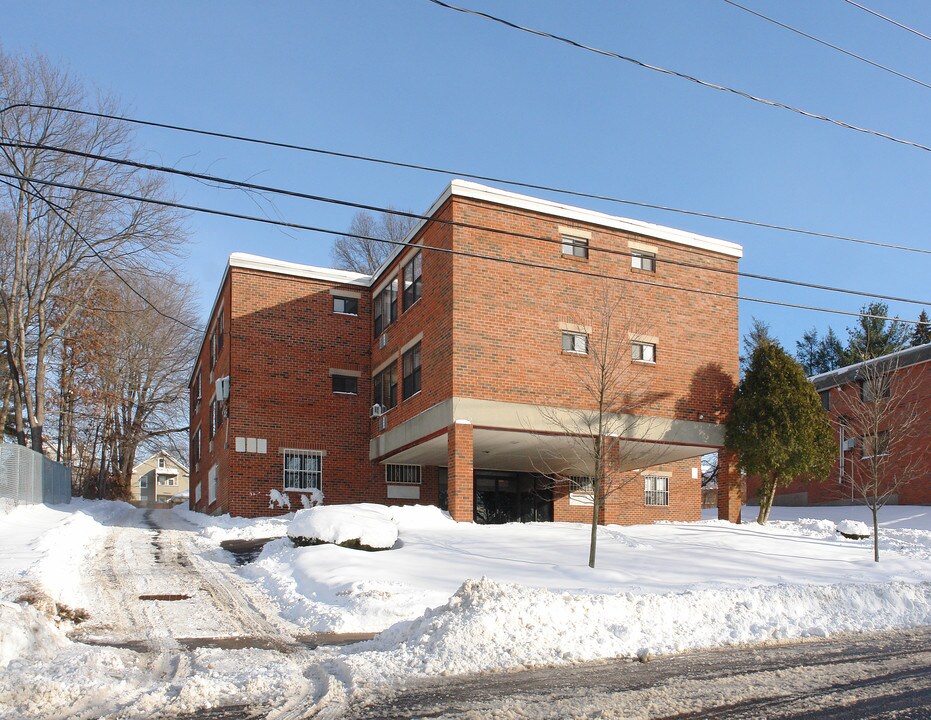 44 Grafton St in Hartford, CT - Building Photo