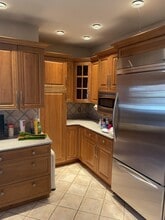 9 Teele Ave, Unit 2 in Somerville, MA - Building Photo - Building Photo