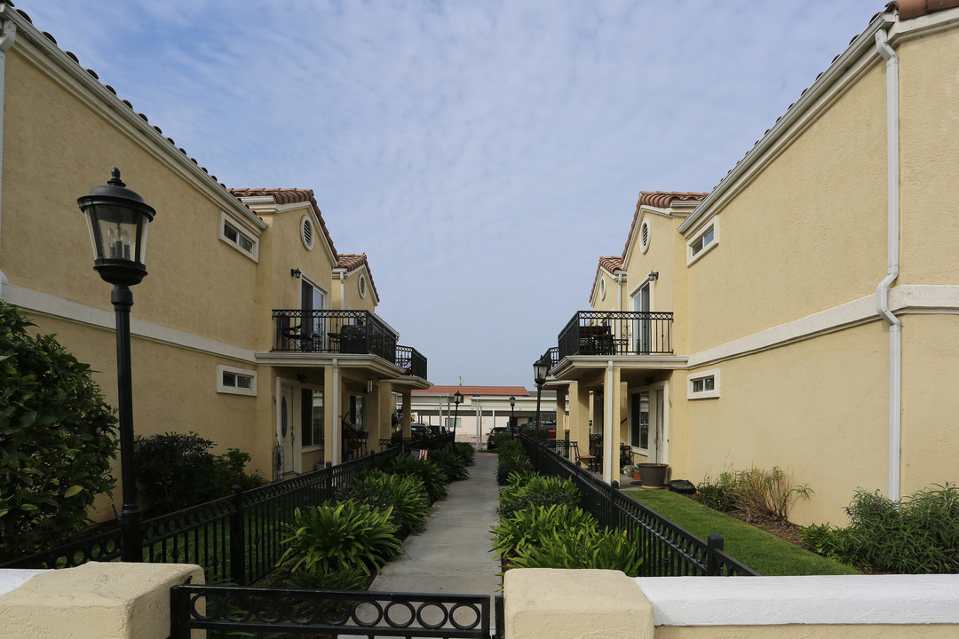 Rancho Cornado Condos in Imperial Beach, CA - Building Photo