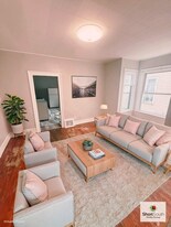 950 Davis Ave NW in Grand Rapids, MI - Building Photo
