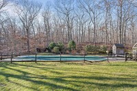 81 N Woods Ln in East Hampton, NY - Building Photo - Building Photo