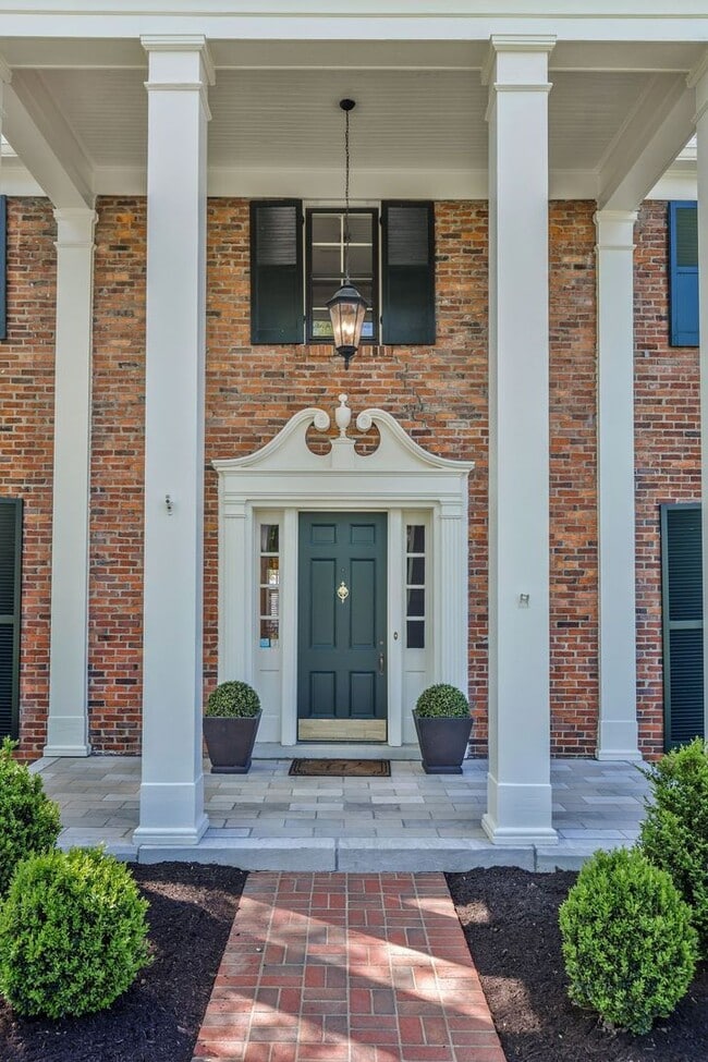 2433 Golf Club Ln in Nashville, TN - Building Photo - Building Photo