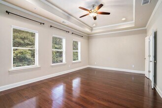 612 Luckett Ct in Smyrna, GA - Building Photo - Building Photo
