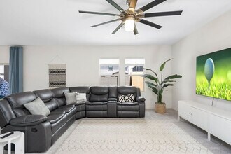 9520 W Albeniz Pl in Tolleson, AZ - Building Photo - Building Photo