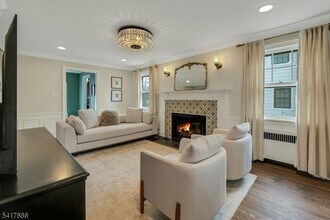 21 Ridgedale Ave in Summit, NJ - Building Photo - Building Photo