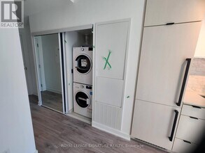 252 Church St in Toronto, ON - Building Photo - Building Photo