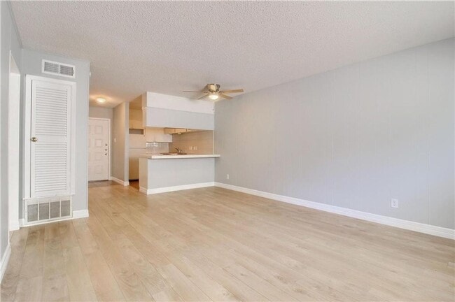 property at 2122 Hancock Dr
