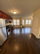 4540 W George St, Unit 1 in Chicago, IL - Building Photo - Building Photo