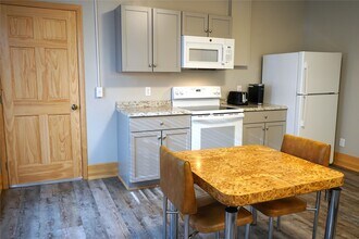 54 Central Ave in Owego, NY - Building Photo - Building Photo