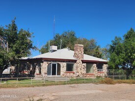 6643 Westside Dr in Canutillo, TX - Building Photo
