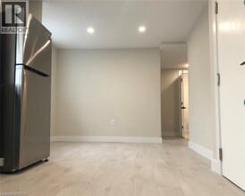 7 Chalmers St in St Catharines, ON - Building Photo - Building Photo