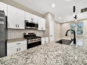 7418 Mount St in Houston, TX - Building Photo - Building Photo