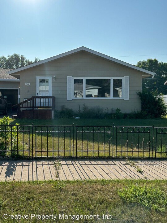 100 24th St NW Photo