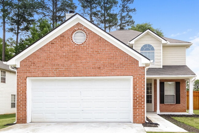 property at 2462 Raven Cir