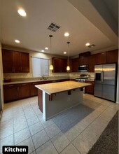 6717 Chambers Lake Ct in North Las Vegas, NV - Building Photo - Building Photo