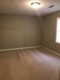 209 Golden Rod Ln photo'