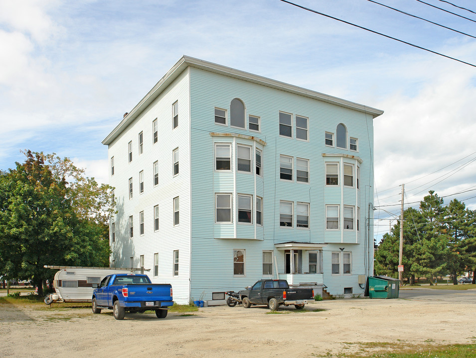 52 Hampshire St in Auburn, ME - Building Photo