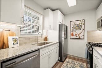 Cortland Woodlands in Marietta, GA - Foto de edificio - Building Photo