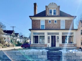 350 Cobun Avenue, Unit Apt 2 in Morgantown, WV - Building Photo