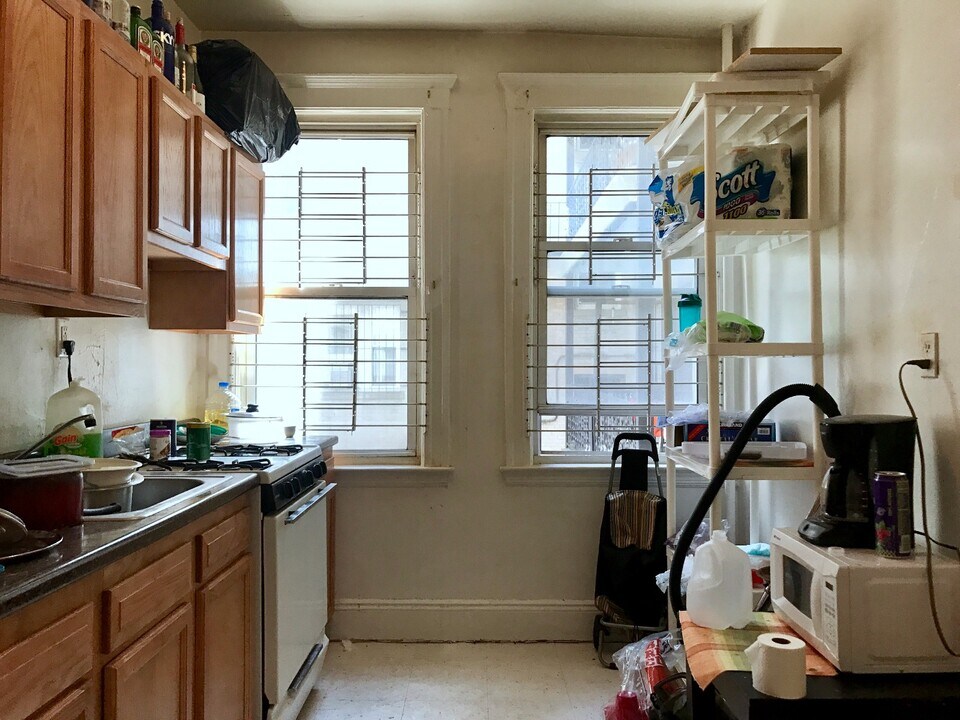 1630 Commonwealth Ave, Unit 5 in Boston, MA - Foto de edificio